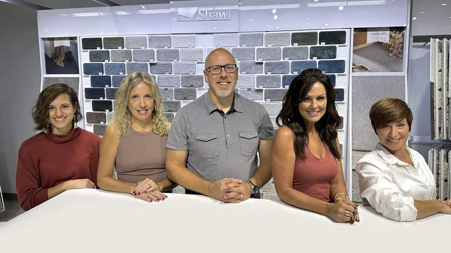 Yoder-Co-Floors-Flooring-Showroom-blend